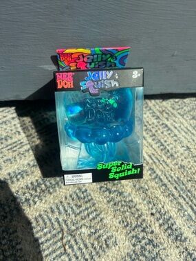 NeeDoh Jellysquish (jellyfish) NEW & SEALED blue